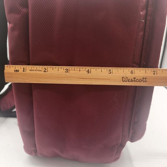 Kenneth Cole Reaction Back Pack Burgundy 15"x11"x7" Outer & Inner Pockets - Picture 10 of 16